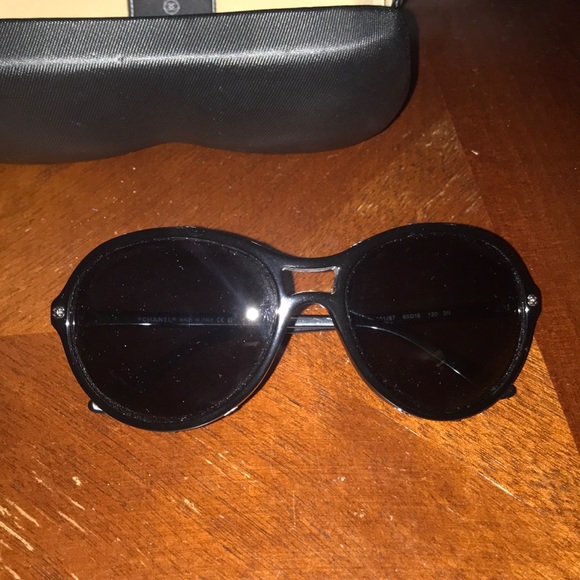 Authentic Chanel Sunglasses main image 2
